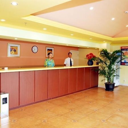 Home Inn Shenzhen Dongmen Hubei Subway Branch Dış mekan fotoğraf