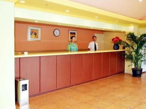 Home Inn Shenzhen Dongmen Hubei Subway Branch Dış mekan fotoğraf